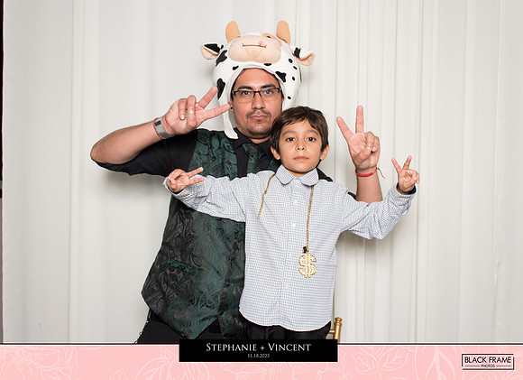 20366 - Stephanie + Vincent Wedding Photobooth 2023