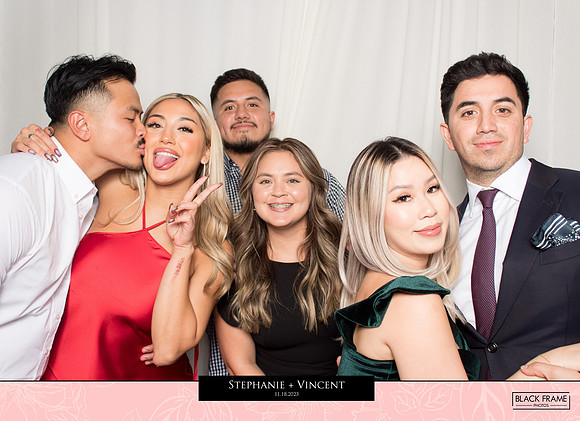 20338 - Stephanie + Vincent Wedding Photobooth 2023