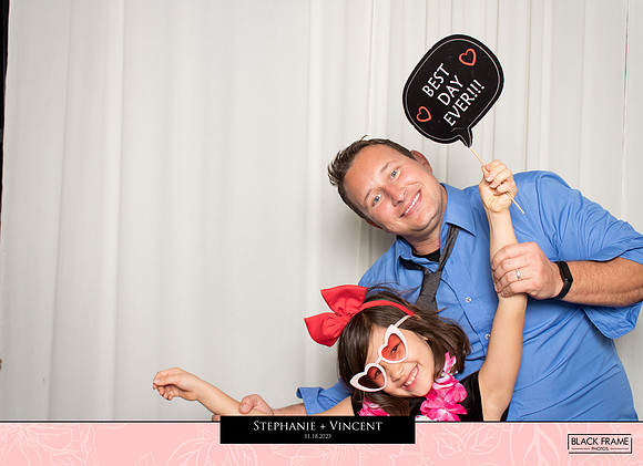 20375 - Stephanie + Vincent Wedding Photobooth 2023