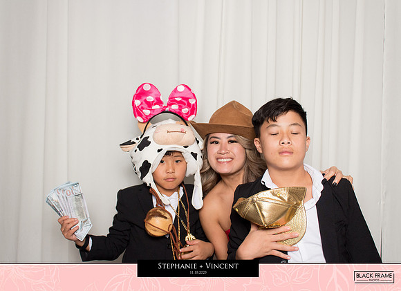 20210 - Stephanie + Vincent Wedding Photobooth 2023
