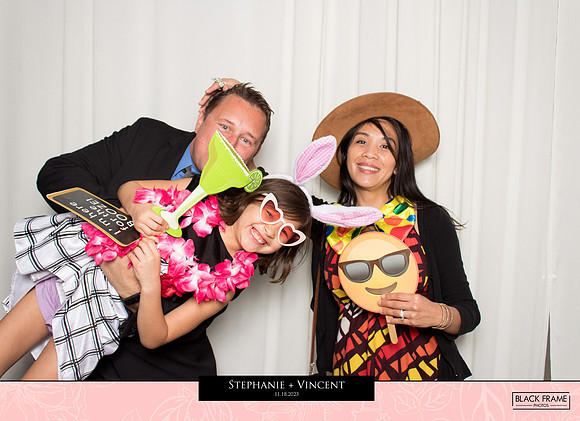 20195 - Stephanie + Vincent Wedding Photobooth 2023