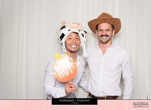 20296 - Stephanie + Vincent Wedding Photobooth 2023