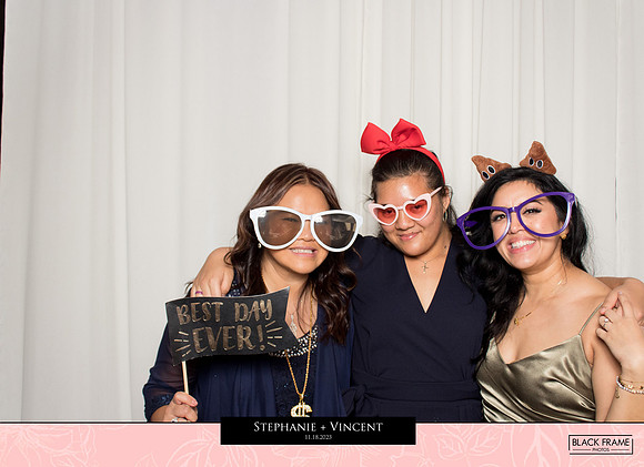 20346 - Stephanie + Vincent Wedding Photobooth 2023