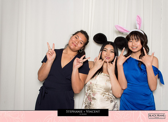 20173 - Stephanie + Vincent Wedding Photobooth 2023