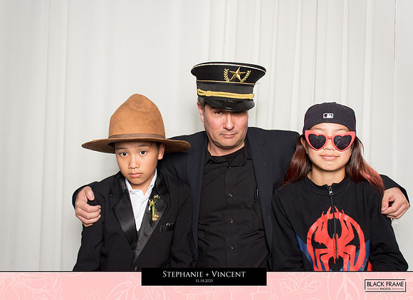 20239 - Stephanie + Vincent Wedding Photobooth 2023