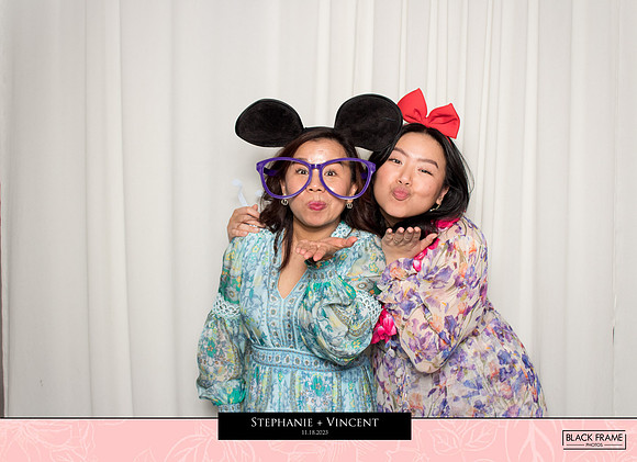 20324 - Stephanie + Vincent Wedding Photobooth 2023