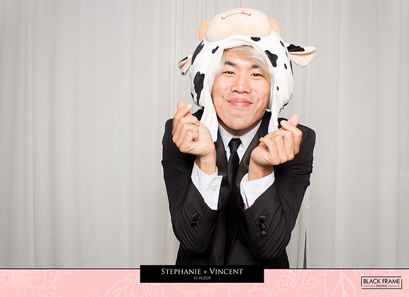 20045 - Stephanie + Vincent Wedding Photobooth 2023