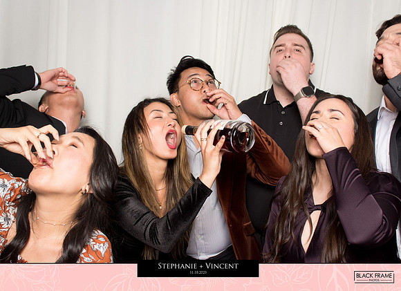 20260 - Stephanie + Vincent Wedding Photobooth 2023