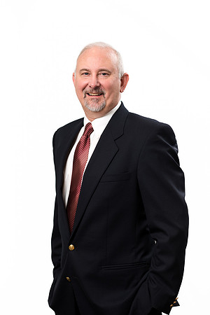 10011 - Mark Askew Headshot-Edit - FULL
