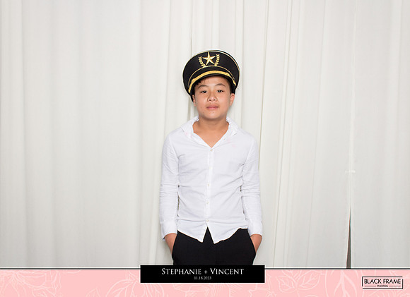 20132 - Stephanie + Vincent Wedding Photobooth 2023