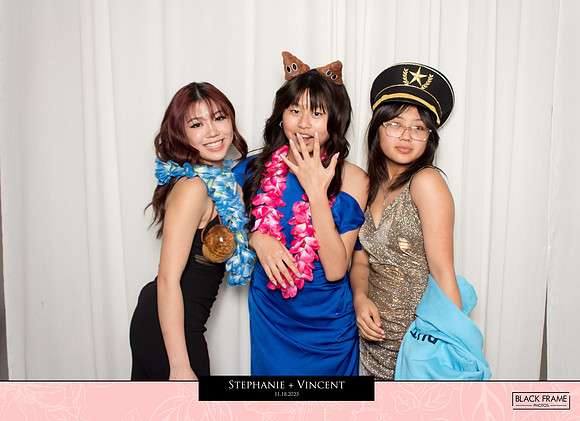 20355 - Stephanie + Vincent Wedding Photobooth 2023