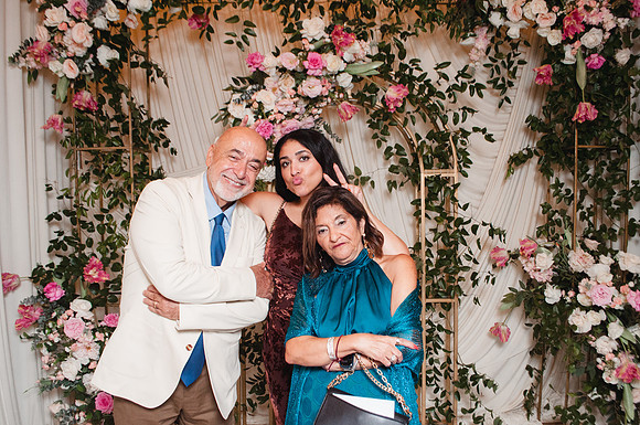 20249 - Annette + Louis Wedding Photobooth 2026