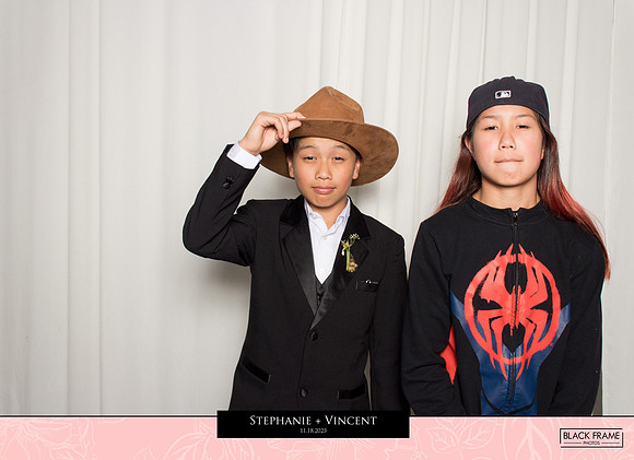 20234 - Stephanie + Vincent Wedding Photobooth 2023