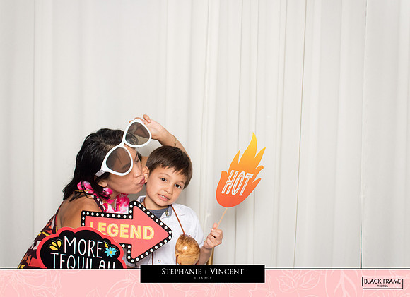 20377 - Stephanie + Vincent Wedding Photobooth 2023
