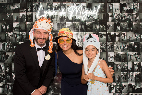 60060 - Lynn + Miguel Wedding Photobooth 2026