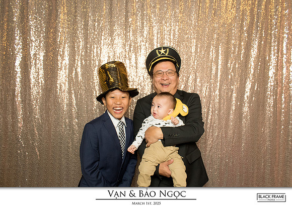 60192 - Bao-Ngoc + Van Wedding Photobooth 2025
