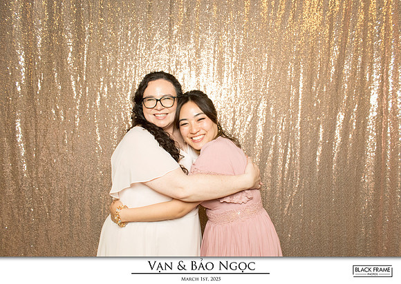 60088 - Bao-Ngoc + Van Wedding Photobooth 2025