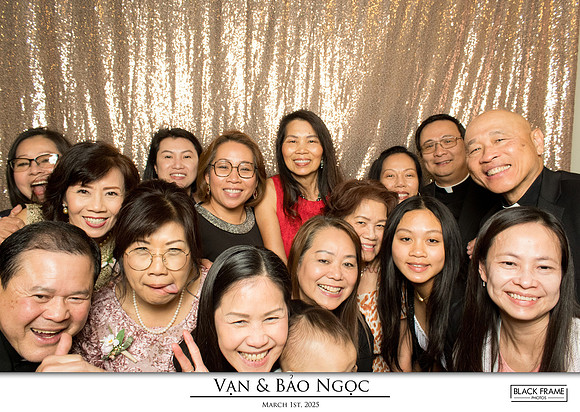 60185 - Bao-Ngoc + Van Wedding Photobooth 2025
