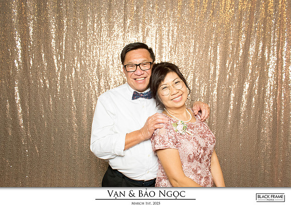 60161 - Bao-Ngoc + Van Wedding Photobooth 2025