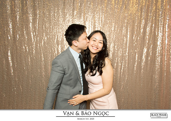 60150 - Bao-Ngoc + Van Wedding Photobooth 2025