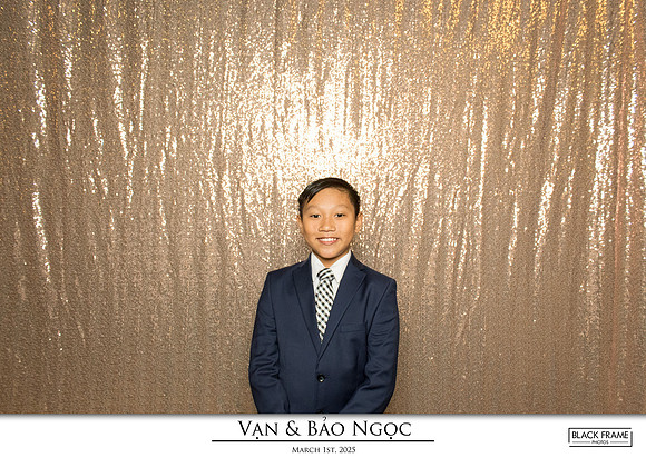 60136 - Bao-Ngoc + Van Wedding Photobooth 2025