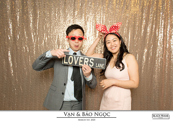 60146 - Bao-Ngoc + Van Wedding Photobooth 2025