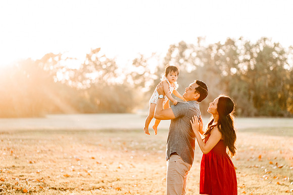 10658 - Laura + Vinh Family Session 2020