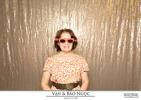 60124 - Bao-Ngoc + Van Wedding Photobooth 2025