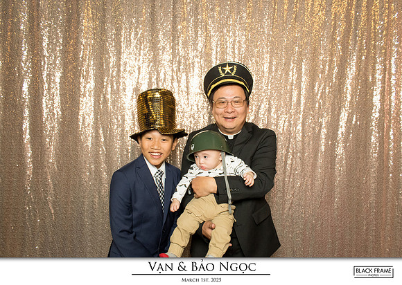 60191 - Bao-Ngoc + Van Wedding Photobooth 2025