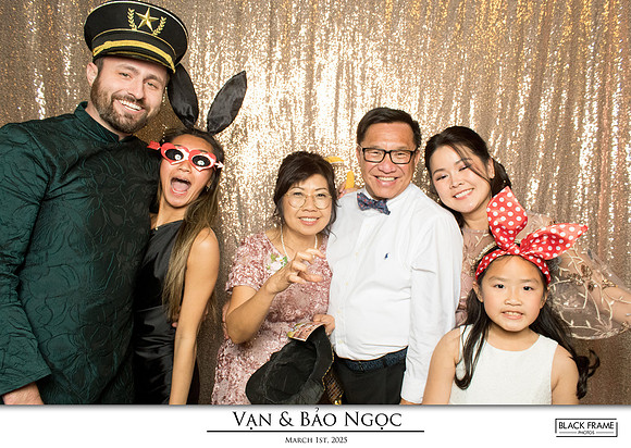 60159 - Bao-Ngoc + Van Wedding Photobooth 2025