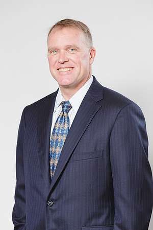 10055 - ZT Wealth Headshots 3