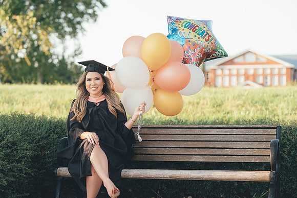 10556 - Ngoc Graducation 2020