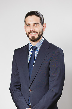 10067 - ZT Wealth Headshots 3