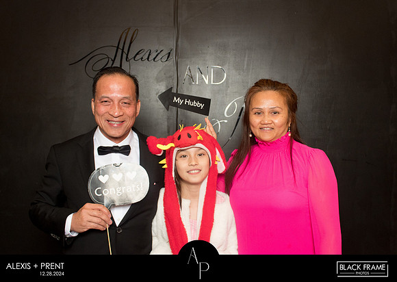 70057 - Alexis + Prent Wedding Photobooth 2024
