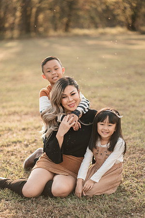 11026 - Tiffany + Mike Family Session 2020