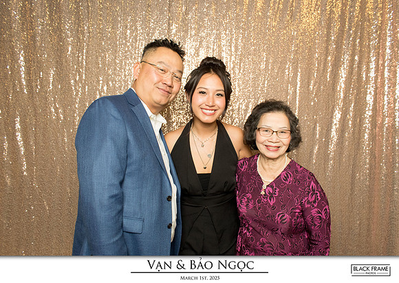 60053 - Bao-Ngoc + Van Wedding Photobooth 2025