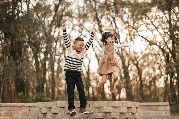 11326 - Tiffany + Mike Family Session 2020