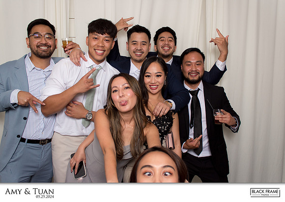 10208 - Amy + Tuan Wedding Photobooth 2024