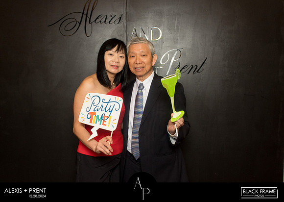 70164 - Alexis + Prent Wedding Photobooth 2024