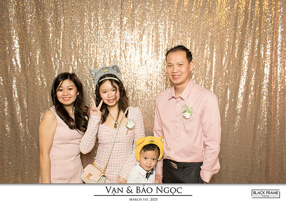 60055 - Bao-Ngoc + Van Wedding Photobooth 2025