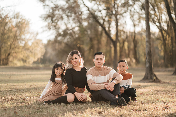 10562 - Tiffany + Mike Family Session 2020