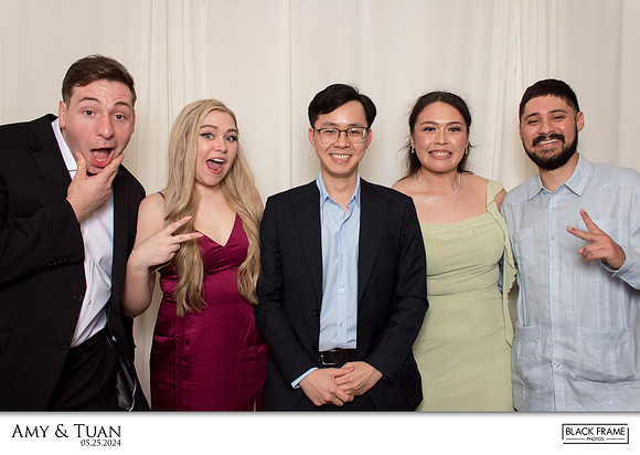 10022 - Amy + Tuan Wedding Photobooth 2024