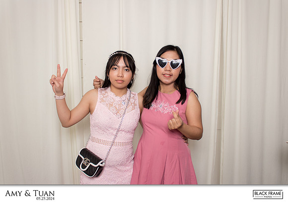 10080 - Amy + Tuan Wedding Photobooth 2024