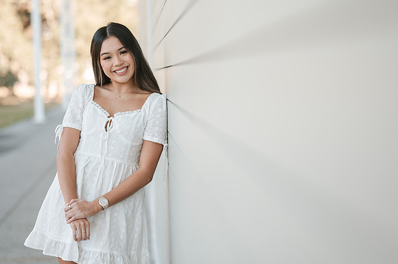 10401 - Emily Tran Graduation 2022