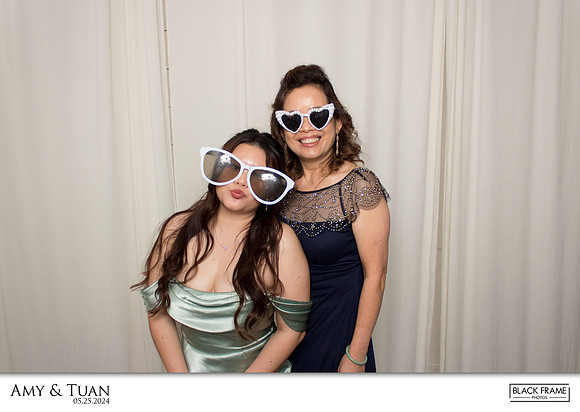 10094 - Amy + Tuan Wedding Photobooth 2024
