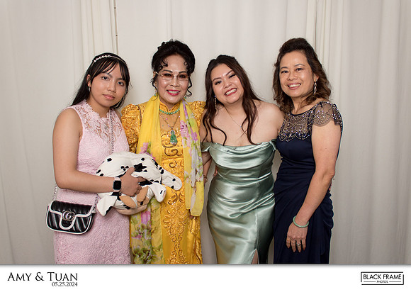 10089 - Amy + Tuan Wedding Photobooth 2024