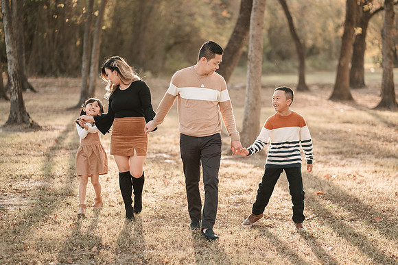 10487 - Tiffany + Mike Family Session 2020