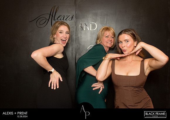 70155 - Alexis + Prent Wedding Photobooth 2024