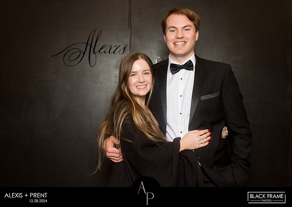 70125 - Alexis + Prent Wedding Photobooth 2024
