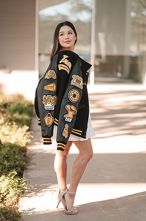 10792 - Emily Tran Graduation 2022